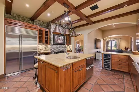 Kitchen - 4797 Northridge Dr, Somis, CA 93066 photo 5 of 6