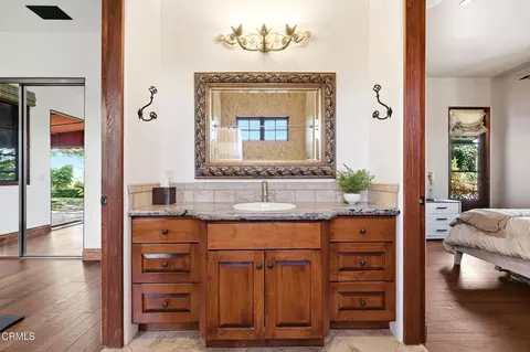 Bath - 4797 Northridge Dr, Somis, CA 93066 photo 7 of 8