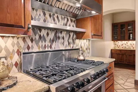 Kitchen - 4797 Northridge Dr, Somis, CA 93066 photo 4 of 6