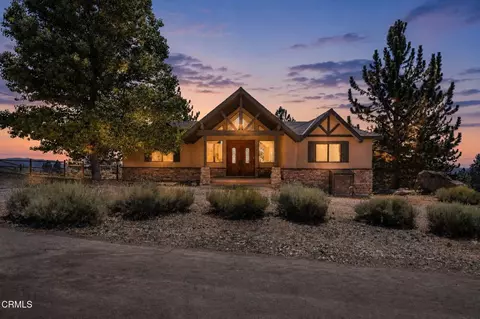 Exterior - 25620 High Rock Ct, Tehachapi, CA 93561 photo 1 of 7