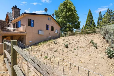 Exterior - 25620 High Rock Ct, Tehachapi, CA 93561 photo 7 of 7