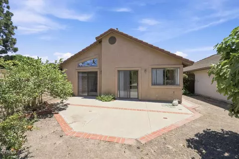 Exterior - 192 La Veta Dr, Camarillo, CA 93012 photo 3 of 14