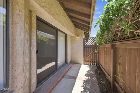 Exterior - 192 La Veta Dr, Camarillo, CA 93012 photo 10 of 14