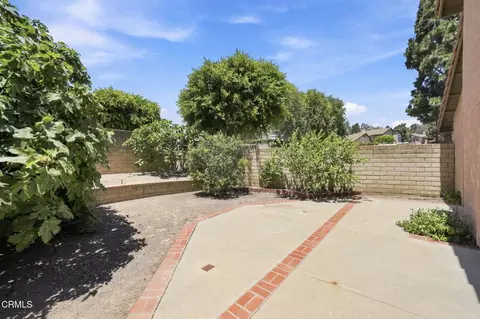 Exterior - 192 La Veta Dr, Camarillo, CA 93012 photo 6 of 14