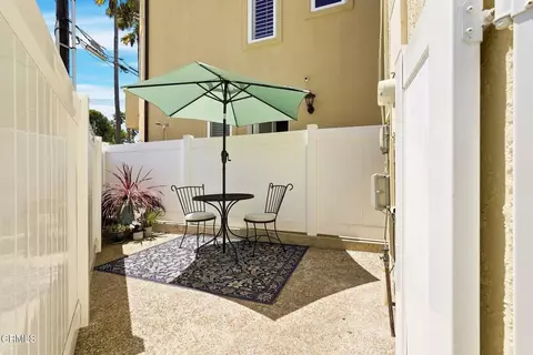 Exterior - 2301 Chico Ct, Oxnard, CA 93035 photo 4 of 7