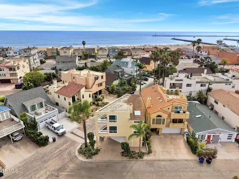 View/Area - 2301 Chico Ct, Oxnard, CA 93035 photo 2 of 6