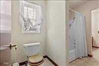 Bath - 30435 Horsethief Dr, Tehachapi, CA 93561 photo 5 of 5