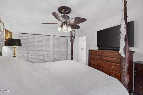 Bedroom - 141 Pasadena Ave, Oxnard, CA 93035 photo 5 of 6