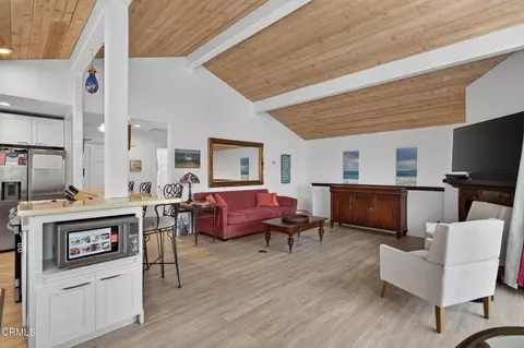Living - 141 Pasadena Ave, Oxnard, CA 93035 photo 5 of 5