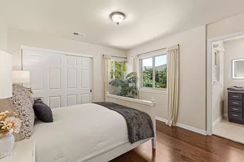 Bedroom - 10539 Chippenham Rd, Santa Rosa Valley, CA 93012 photo 5 of 13