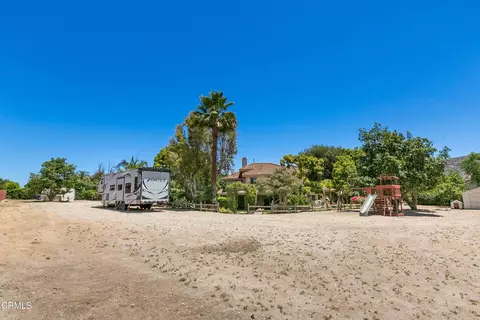 Exterior - 10539 Chippenham Rd, Santa Rosa Valley, CA 93012 photo 16 of 20