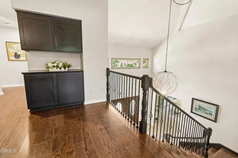 Entry Way - 10539 Chippenham Rd, Santa Rosa Valley, CA 93012 photo 2 of 3