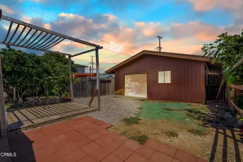 Exterior - 400 N G St, Lompoc, CA 93436 photo 4 of 10