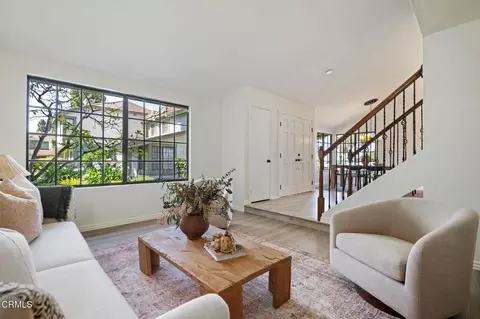 Living - 3420 Olds Rd, Oxnard, CA 93033 photo 6 of 6