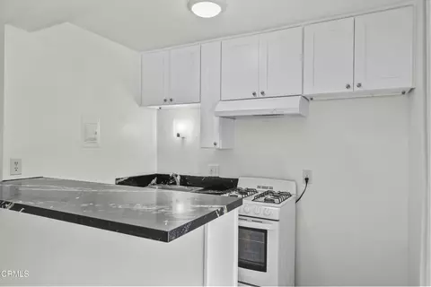 Kitchen - 1920 N H St #134, Oxnard, CA 93036 photo 3 of 4