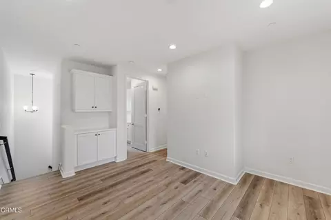 Entry Way - 1625 Range Rd, Oxnard, CA 93036 photo 4 of 4