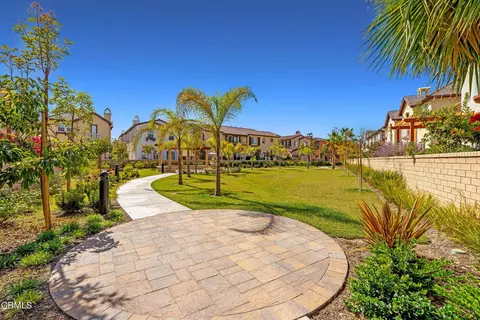 Exterior - 1625 Range Rd, Oxnard, CA 93036 photo 8 of 10