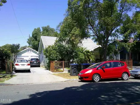 826 S Orange Ave, Santa Ana, CA 92701