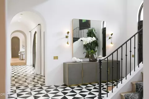 Entry Way - 620 Stonehouse Ln, Montecito, CA 93108 photo 1 of 2