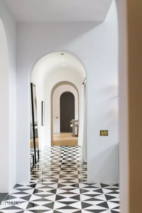 Entry Way - 620 Stonehouse Ln, Montecito, CA 93108 photo 2 of 2