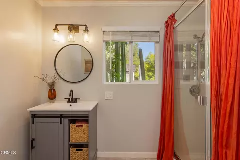 Bath - 115 Valley View Dr, Oak View, CA 93022 photo 3 of 3