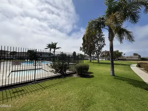 Exterior - 2304 Miramar Walk, Oxnard, CA 93035 photo 12 of 15