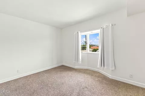 Bedroom - 3089 Bayshore Ave, Ventura, CA 93001 photo 5 of 9