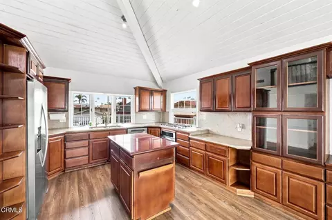 Kitchen - 3089 Bayshore Ave, Ventura, CA 93001 photo 1 of 8