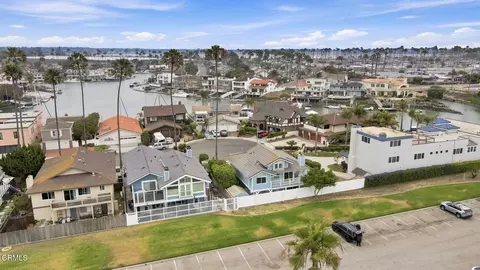 View/Area - 3089 Bayshore Ave, Ventura, CA 93001 photo 5 of 8
