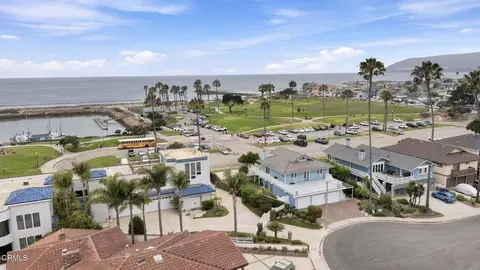 View/Area - 3089 Bayshore Ave, Ventura, CA 93001 photo 2 of 8