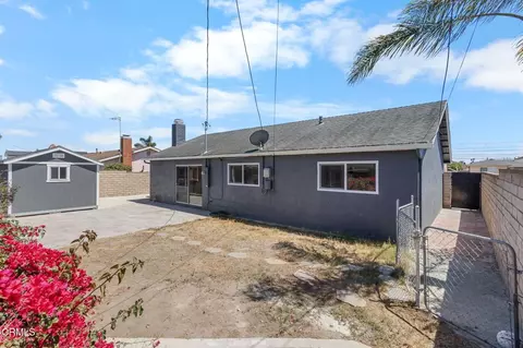 Exterior - 1001 Redwood St, Oxnard, CA 93033 photo 3 of 6