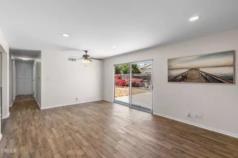 Living - 1001 Redwood St, Oxnard, CA 93033 photo 4 of 4