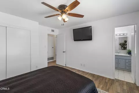 Bedroom - 1001 Redwood St, Oxnard, CA 93033 photo 6 of 7