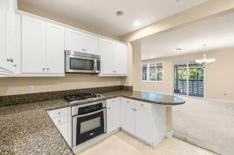 Kitchen - 1408 Windshore Way, Oxnard, CA 93035 photo 3 of 3