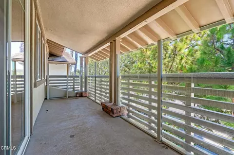 Exterior - 1408 Windshore Way, Oxnard, CA 93035 photo 2 of 2