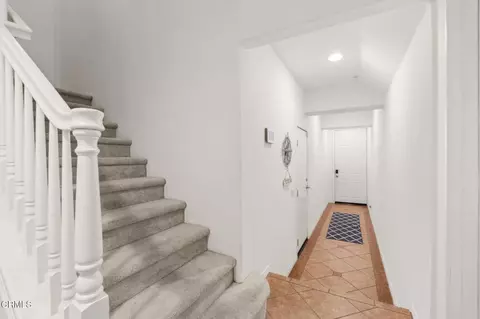Entry Way - 1518 Windshore Way, Oxnard, CA 93035 photo 2 of 2