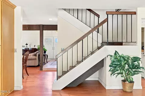 Entry Way - 1935 El Rancho Dr, Camarillo, CA 93010 photo 4 of 7