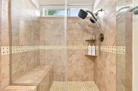 Bath - 1935 El Rancho Dr, Camarillo, CA 93010 photo 4 of 8