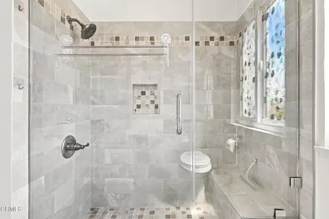 Bath - 1935 El Rancho Dr, Camarillo, CA 93010 photo 7 of 8