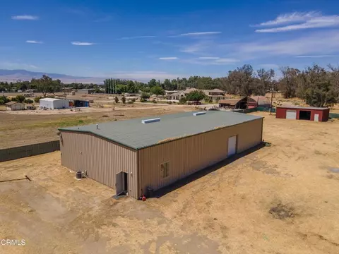 Other - 13111 Eberle, Bakersfield, CA 93313 photo 1 of 29