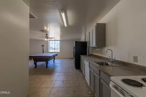 Kitchen - 13111 Eberle, Bakersfield, CA 93313 photo 1 of 2