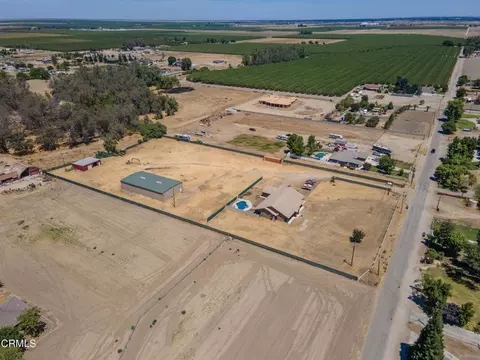 View/Area - 13111 Eberle, Bakersfield, CA 93313 photo 2 of 14