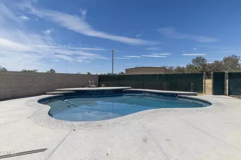 Exterior - 13111 Eberle, Bakersfield, CA 93313 photo 3 of 8