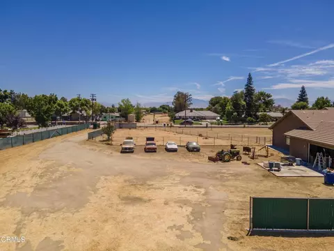 Exterior - 13111 Eberle, Bakersfield, CA 93313 photo 4 of 8