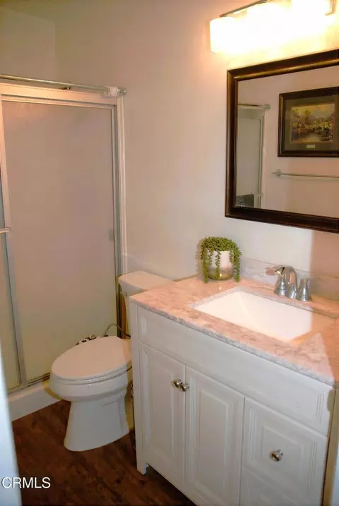 Bath - 2644 Rocklyn St, Camarillo, CA 93010 photo 1 of 3