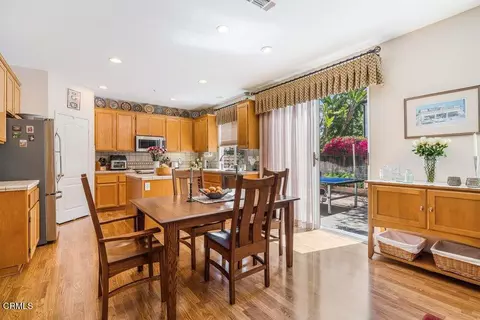 Dining - 1154 N Lombard St, Oxnard, CA 93030 photo 2 of 3