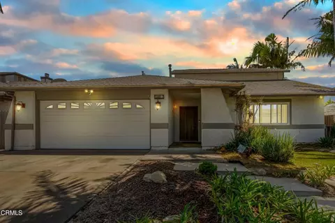 2520 Oarfish Ln, Oxnard, CA 93035