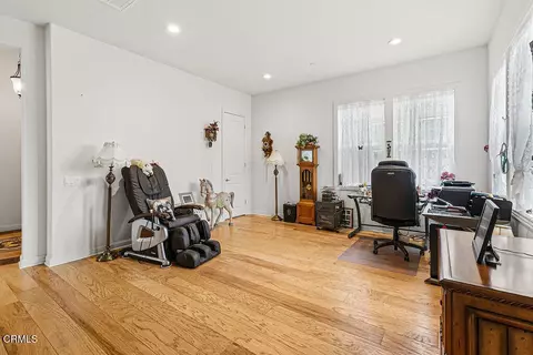Entry Way - 7274 Hightop St, Moorpark, CA 93021 photo 4 of 4