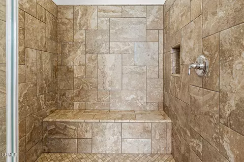 Bath - 7274 Hightop St, Moorpark, CA 93021 photo 6 of 10