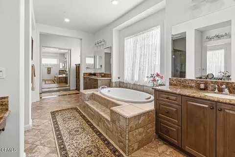 Bath - 7274 Hightop St, Moorpark, CA 93021 photo 3 of 10